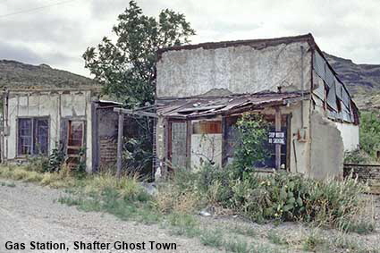 Gas Station, Shafter Ghost Town, TX, USA Gas Station, Shafter Ghost Town, TX, USA