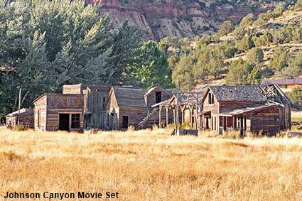 Johnson Canyon Movie Set, UT, USA Johnson Canyon Movie Set, UT, USA