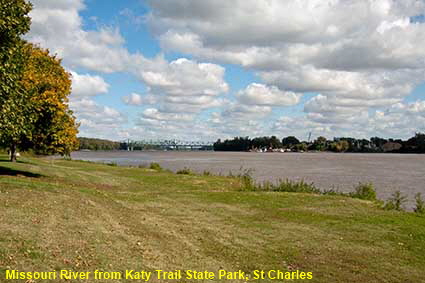 Missouri River from Katy Trail State Park, St Charles, MO, USA