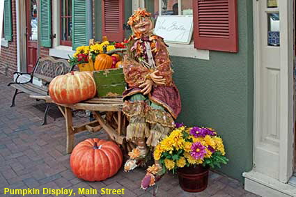 Pumpkin Display, Main Street, St Charles, MO, USA
