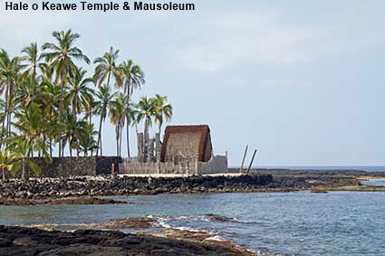 Hale o Keawe temple & mausoleum, Pu'uhonua o Honaunau NHP, Hawaii , HI, USA Hale o Keawe temple & mausoleum, Pu'uhonua o Honaunau NHP, Hawaii , HI, USA