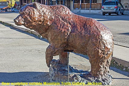 Bear sculpture outside Mountain Trails Gallery, Center Street, Jackson, WY, USA Bear sculpture outside Mountain Trails Gallery, Center Street, Jackson, WY, USA
